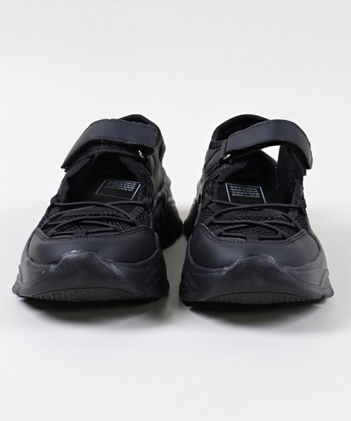 SPINNS(スピンズ)の「スニーカーメッシュサンダル(サンダル・レディース・ブラック/ホワイト・M/L/LL)」の18枚目の写真