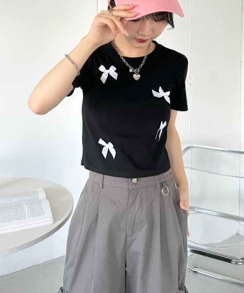 セール】リボンモチーフ クロップド丈コンパクト半袖Tシャツ（T