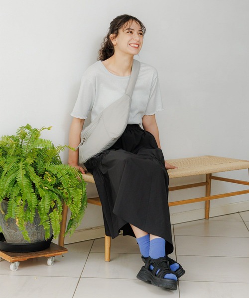 LAKOLE（ラコレ）の「アシメティアードスカート / 112933（スカート・レディース・レモンイエロー/ブラック/スカイブルー・FREE）」の4枚目の写真