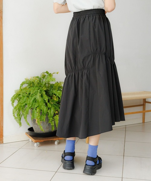 LAKOLE（ラコレ）の「アシメティアードスカート / 112933（スカート・レディース・レモンイエロー/ブラック/スカイブルー・FREE）」の6枚目の写真