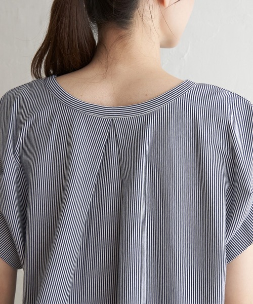 ikka（イッカ）の「前後2WAY袖タックプルオーバー（Tシャツ/カットソー・レディース・ネイビー/ブルー/エメラルド/ライトグレー/ブラック・M/L/S）」の13枚目の写真