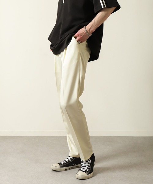 ZIP FIVE（ジップファイブ）の「【ZIP FIVE】 ドレープ テーパード シルエット スラックス（スラックス・メンズ・ブラック/ベージュ/インディゴブルー/チャコール/オフホワイト/オリーブ・MEDIUM/LARGE/X-LARGE）」の7枚目の写真