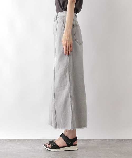 GLOBAL WORK(グローバルワーク)の「GOODデニムアイラインスカート/117770(デニムスカート・レディース・ライトグレー/ライトブルー・MEDIUM/LARGE)」の11枚目の写真