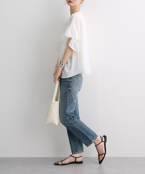 nissen（ニッセン）の「フリル袖デザインブラウス（シャツ/ブラウス・レディース・ブラック/オフホワイト/グレイッシュベージュ・S/M/LL/L）」の21枚目の写真