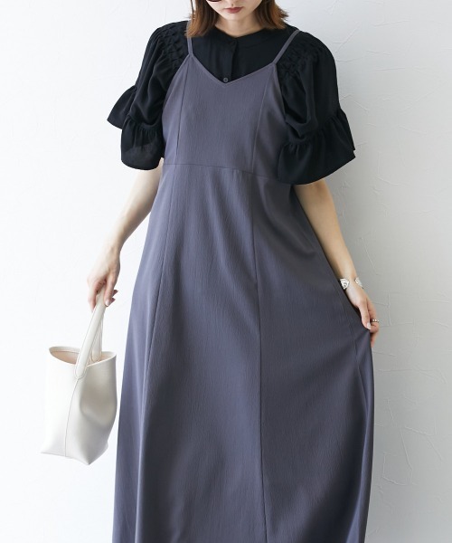 nissen（ニッセン）の「フリル袖デザインブラウス（シャツ/ブラウス・レディース・ブラック/オフホワイト/グレイッシュベージュ・S/M/LL/L）」の17枚目の写真