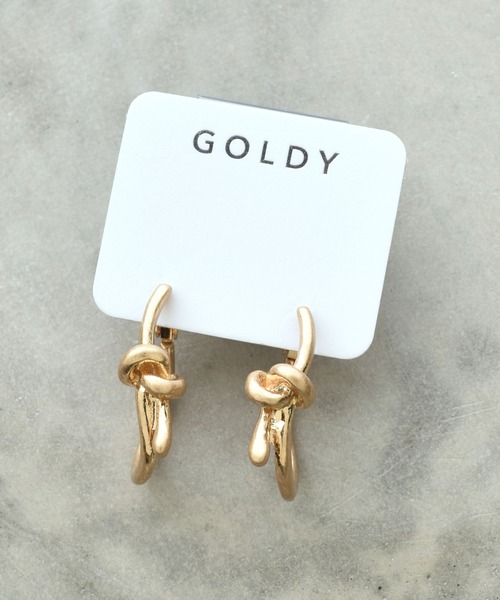GOLDY(ゴールディ)の「メタル ノット フープ イヤリング(イヤリング・レディース・シルバー/ゴールド/シルバー系その他/ゴールド系その他・FREE)」の7枚目の写真