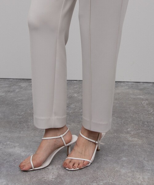 NOLLEY’S Sophi(ノーリーズソフィ)の「ウォッシャブルライトダンボールイージーパンツ(その他パンツ・レディース・ブラック/ベージュ/ネイビー・38/36/34)」の11枚目の写真