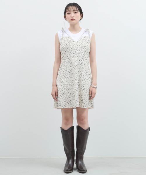 ラボ服⭐︎らぼ服 淡いお星さま柄の水色ワンピース＆パンダとお花のワンピース 51Vr9-SPMoL.jpg