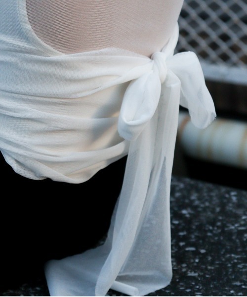 led.tokyo（レッドトウキョウ）の「【led.tokyo】マルチウェイシアートップス（Tシャツ/カットソー・レディース・ホワイト/ブラック/ブルー・FREE）」の7枚目の写真