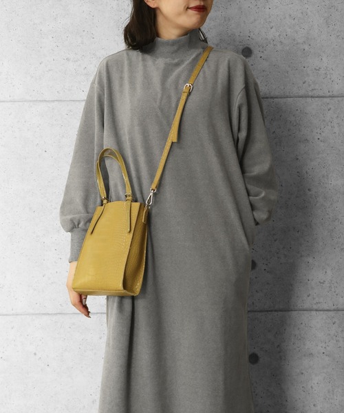 KRIFF MAYER Lady's Collection(クリフメイヤーレディースコレクション)の「もちのびワンピース(ワンピース・レディース・ブラック/カーキ/ナチュラル/グレー/その他5/ブラウン/カラフル・MEDIUM/LARGE)」の2枚目の写真