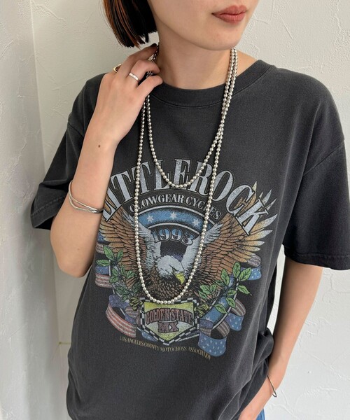 fredy emue（フレディエミュ）の「パール/メタルマルチロングネックレス（ネックレス・レディース・シルバー/オフホワイト・FREE）」の6枚目の写真