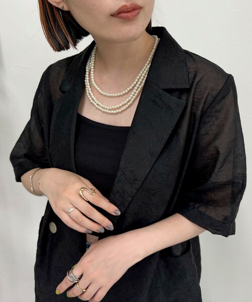 fredy emue（フレディエミュ）の「パール/メタルマルチロングネックレス（ネックレス・レディース・シルバー/オフホワイト・FREE）」の12枚目の写真