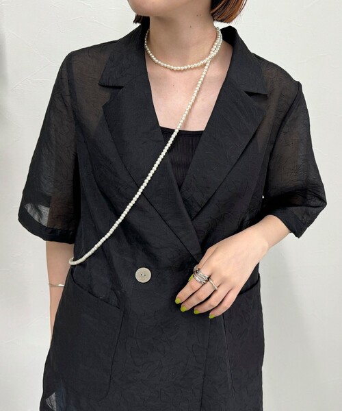 fredy emue（フレディエミュ）の「パール/メタルマルチロングネックレス（ネックレス・レディース・シルバー/オフホワイト・FREE）」の17枚目の写真