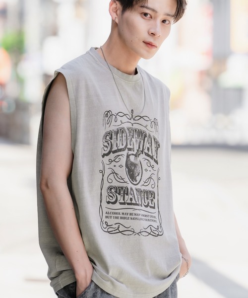 SIDEWAY STANCE（サイドウェイスタンス）の「【SIDEWAY STANCE】ヴィンテージ加工 プリント ノースリーブTシャツ（タンクトップ・メンズ・ブラック系1/ベージュ系/グリーン系/ベージュ系1/グリーン系1/ブラック系/グリーン/ベージュ/ブラック/グリーン系3/ベージュ系3/ブラック系2/グリーン系2/ベージュ系2/グリーン系4/ベージュ系4/ブラック系4/ブラック系3・X-LARGE/LARGE/MEDIUM/SMALL）」の10枚目の写真
