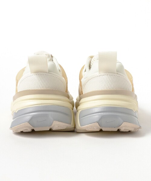国内配送★NIKE★V2K ラン 4色展開 早い者勝ち！ NIKE V2K RUN / ナイキ V2K ラン 【SP】（スニーカー）｜NIKE