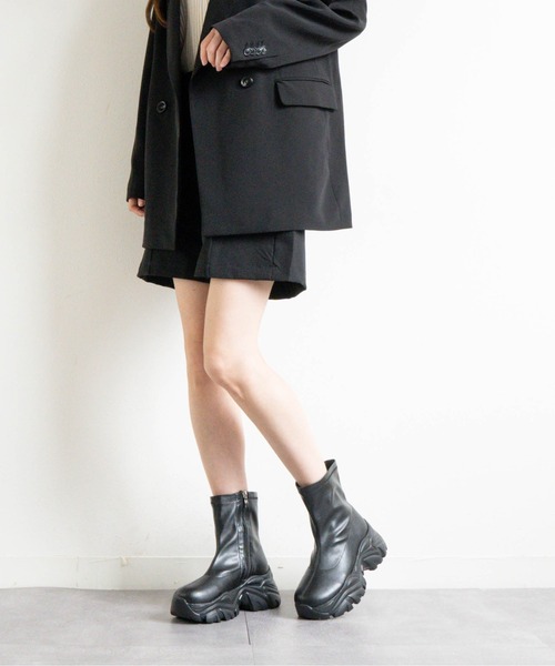 Fabby fabby（ファビィーファビィー）の「ボリュームスニーカーストレッチブーツ（ブーツ・レディース・ブラック×ブラック/ブラック/シルバー・SMALL/MEDIUM/LARGE）」の22枚目の写真