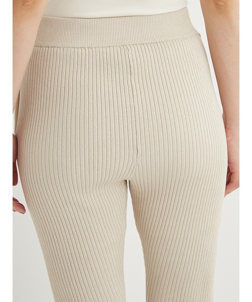 emmi(エミ)の「フレアヘムラメリブニットパンツ(その他パンツ・レディース・ライトベージュ/ダークネイビー・0/1)」の9枚目の写真