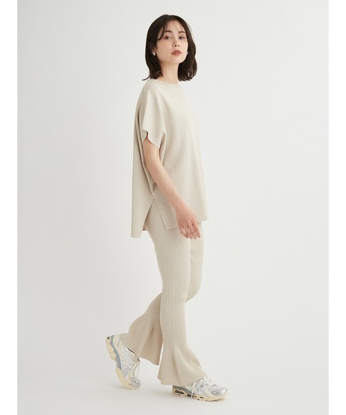 emmi(エミ)の「フレアヘムラメリブニットパンツ(その他パンツ・レディース・ライトベージュ/ダークネイビー・0/1)」の5枚目の写真