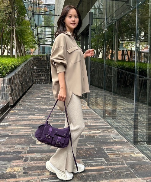 emmi(エミ)の「フレアヘムラメリブニットパンツ(その他パンツ・レディース・ライトベージュ/ダークネイビー・0/1)」の13枚目の写真