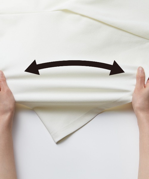 Live in comfort（リブインコンフォート）の「リブ　イン　コンフォート　アクティブに動ける！吸汗速乾＆抗菌防臭素材のフレアー袖カットソートップス（Tシャツ/カットソー・レディース・ブラック/ホワイト・LARGE/MEDIUM/SMALL/X-LARGE）」の3枚目の写真