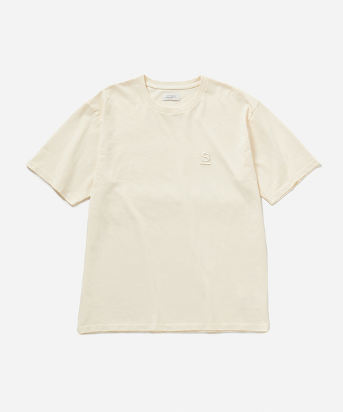 Saturdays NYC（サタデーズ ニューヨークシティ ）の「Pigment Dyed/S Relax SS Tee（Tシャツ/カットソー・メンズ・イエロー系その他/オフホワイト/ネイビー・L/M/S/XL）」の2枚目の写真