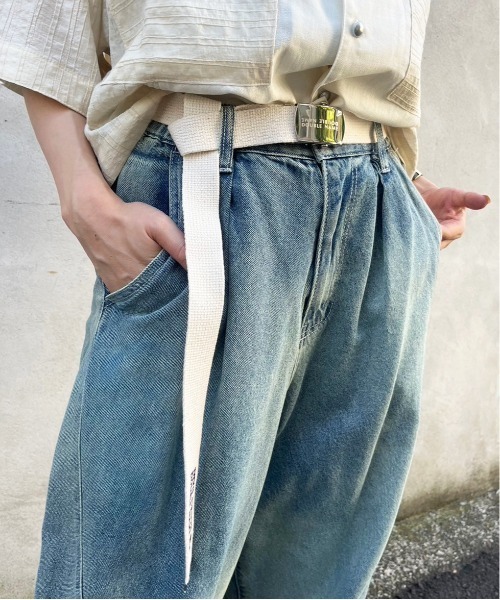 DOUBLE NAME（ダブルネーム）の「バックルロゴガチャベルト/ユニセックス（ベルト・レディース・ボルドー/ベージュ/ネイビー/オフホワイト・FREE）」の2枚目の写真