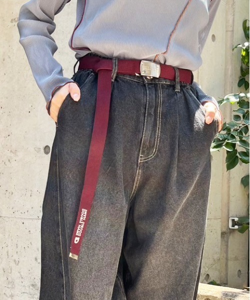 DOUBLE NAME（ダブルネーム）の「バックルロゴガチャベルト/ユニセックス（ベルト・レディース・ボルドー/ベージュ/ネイビー/オフホワイト・FREE）」の4枚目の写真