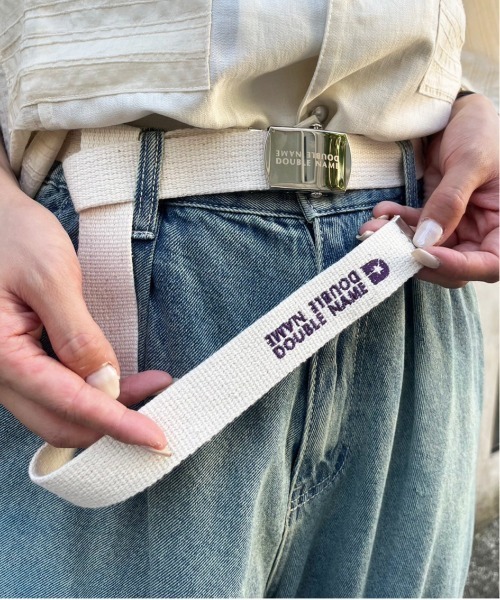 DOUBLE NAME（ダブルネーム）の「バックルロゴガチャベルト/ユニセックス（ベルト・レディース・ボルドー/ベージュ/ネイビー/オフホワイト・FREE）」の6枚目の写真