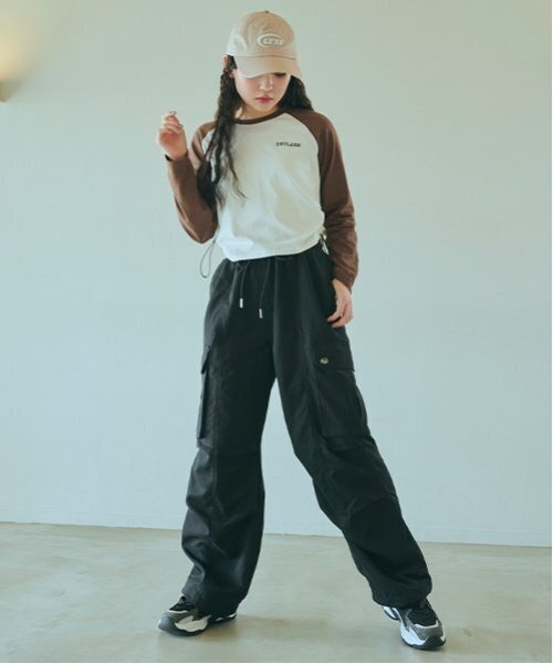 LOVETOXIC（ラブトキシック）の「【LTXC】オーガビッツラグラン長袖Tシャツ（Tシャツ/カットソー・キッズ・レッド/ブラウン/ブラック・S/M/L/LL）」の4枚目の写真