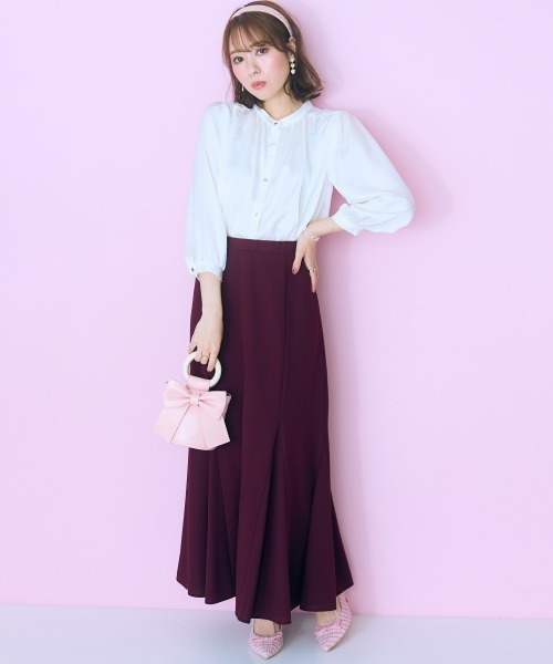 marun（マルン）の「＜大きいサイズ＞ 微光沢ギャザーデザインブラウス marun（シャツ/ブラウス・レディース・グレー系/アイボリー/ピンク・4L/3L/LL/L/5L）」の16枚目の写真