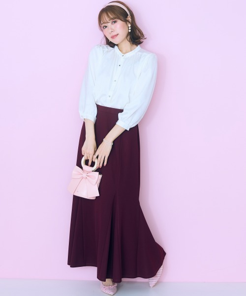 marun（マルン）の「＜大きいサイズ＞ 微光沢ギャザーデザインブラウス marun（シャツ/ブラウス・レディース・グレー系/アイボリー/ピンク・4L/3L/LL/L/5L）」の20枚目の写真