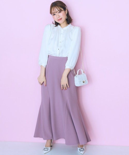 marun（マルン）の「＜大きいサイズ＞ 微光沢ギャザーデザインブラウス marun（シャツ/ブラウス・レディース・グレー系/アイボリー/ピンク・4L/3L/LL/L/5L）」の22枚目の写真