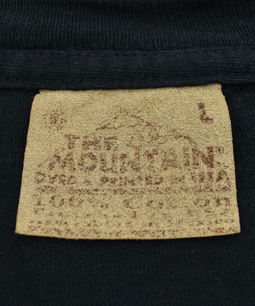 THE MOUNTAIN（ザマウンテン）の「【ヴィンテージ古着】Y2K THE MOUNTAIN パイレーツ Tシャツ（Tシャツ/カットソー・メンズ・ブラック・LARGE）」の5枚目の写真