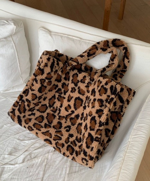 DIAVEL(ディアベル)の「ボアヒョウ柄大容量トートバッグ(トートバッグ・レディース・ブラウン・FREE)」の9枚目の写真