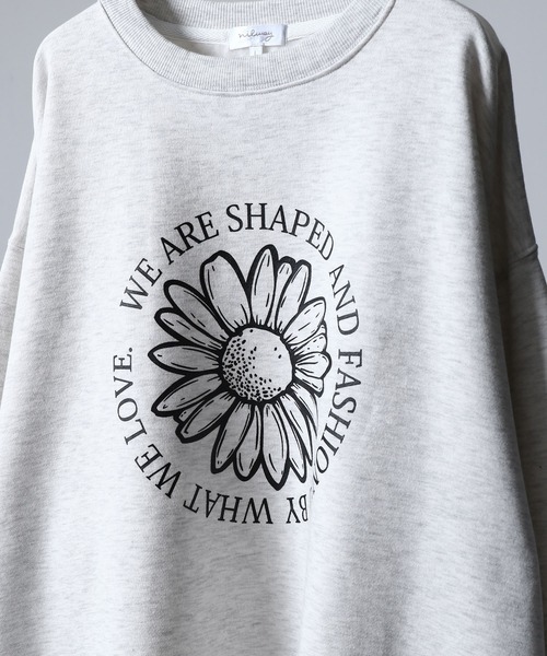 NILWAY（ニルウェイ）の「フラワーデザイン オーバーサイズ スウェット（スウェット・レディース・オートミール/ブラック/杢グレー・MEDIUM/LARGE）」の8枚目の写真