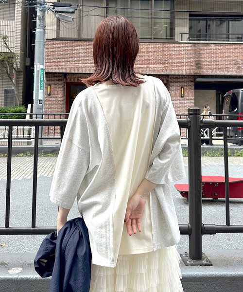 w closet(ダブルクローゼット)の「リメイク切替Tシャツ(Tシャツ/カットソー・レディース・ブラック/オフホワイト・FREE)」の4枚目の写真