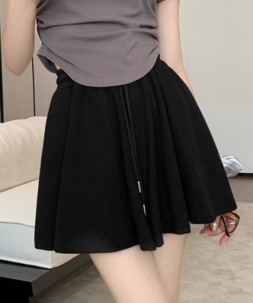 Miniministore（ミニミニストア）の「シンプルAラインショートパンツレディース（スウェットパンツ・レディース・チャコールグレー/ライトベージュ/ブラック・FREE）」の2枚目の写真