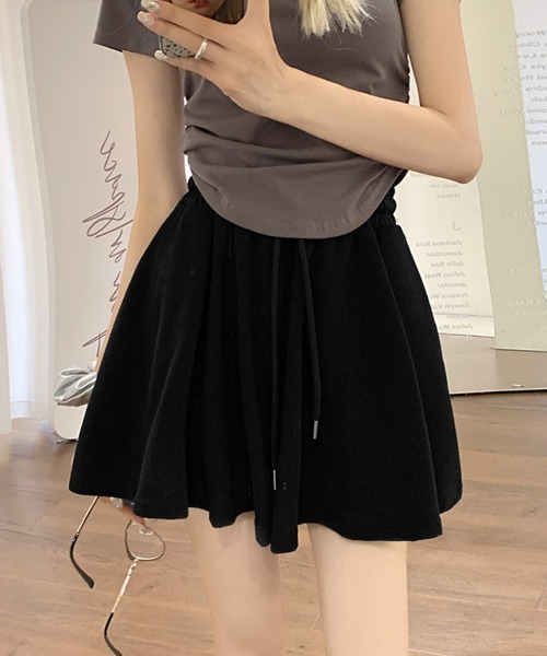 Miniministore（ミニミニストア）の「シンプルAラインショートパンツレディース（スウェットパンツ・レディース・チャコールグレー/ライトベージュ/ブラック・FREE）」の8枚目の写真