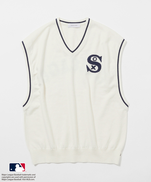 ADAM ET ROPE'(アダムエロペ)の「【MLB COLLECTION BY JUN】クラシックロゴニットベスト(ベスト・メンズ・ホワイト/ブラウン/ブラック・L/M)」の17枚目の写真
