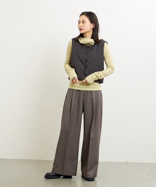 LOW CLASSIC（ロウ　クラシック）の「【LOW CLASSIC/ロウ・クラシック】VOLUME STITCH PADDED VEST LW243VT01（ブルゾン・レディース・ブラック系その他・SMALL）」の19枚目の写真