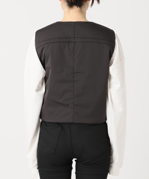 LOW CLASSIC（ロウ　クラシック）の「【LOW CLASSIC/ロウ・クラシック】VOLUME STITCH PADDED VEST LW243VT01（ブルゾン・レディース・ブラック系その他・SMALL）」の10枚目の写真