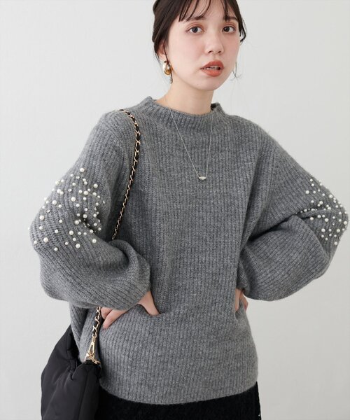 natural couture(ナチュラルクチュール)の「【WEB限定】ビジュースリーブもちもち畦ニット(ニット/セーター・レディース・ラベンダー/サーモンピンク/オフホワイト/グレー/ブラック・FREE)」の12枚目の写真
