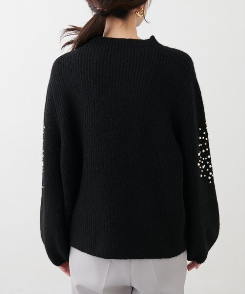 natural couture(ナチュラルクチュール)の「【WEB限定】ビジュースリーブもちもち畦ニット(ニット/セーター・レディース・ラベンダー/サーモンピンク/オフホワイト/グレー/ブラック・FREE)」の22枚目の写真