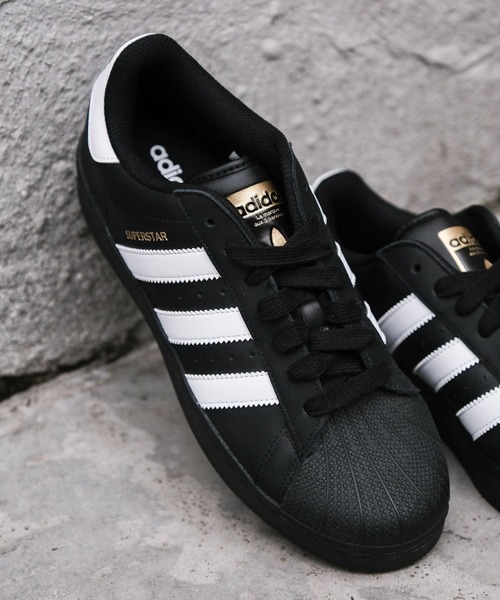 adidas（アディダス）の「【adidas/アディダス】SUPERSTAR XLG（スニーカー・メンズ・ホワイト/ブラック・MEDIUM/LARGE）」の2枚目の写真