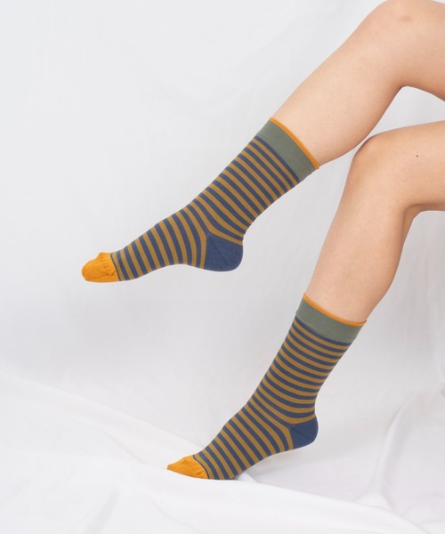 Bonne maison（ボンメゾン）の「【Bonne Maison(ボンヌメゾン)】フランス製 ソックス　靴下　カラフル（ソックス/靴下・レディース・グリーン/ピンク/ブラウン/ネイビー/チェック/イエロー× ブルー/ブラック/グリーン×オレンジ/イエロー×グレー・36/38）」の6枚目の写真