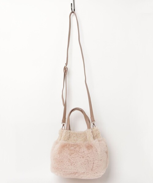 fredy emue（フレディエミュ）の「ミックスファー２WAYトートバック（ショルダーバッグ・レディース・グレー/ベージュ・FREE）」の16枚目の写真