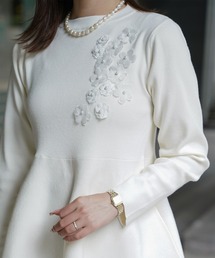 フラワーモチーフ ニット トップス HUIT