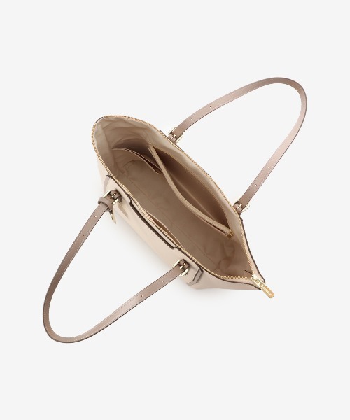 & chouette（アンドシュエット）の「ベルトデザインA4トートバッグ《仕事・通勤・通学》（トートバッグ・レディース・ベージュ/ブラック・FREE）」の15枚目の写真