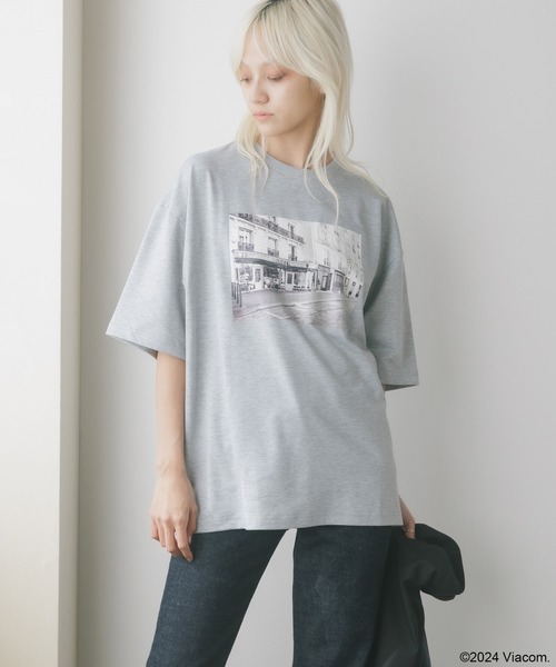 EMILY IN PARIS × FUDGE / PHOTO S/S TEE/Paris（Tシャツ/カットソー）｜PARKS TOKYO SELECT（パークストウキョウセレクト）