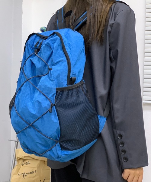 CREARE -LINO-(クレアーレリノ)の「ナイロンドローコードバックパック/リュック/A4サイズ収納可(バックパック/リュック・レディース・グレー/アイボリー/ブルー/ブラック・FREE)」の18枚目の写真